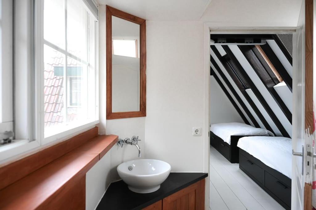 Fisherman'S Cottage - Surf Retreat Wijk aan Zee Exterior foto